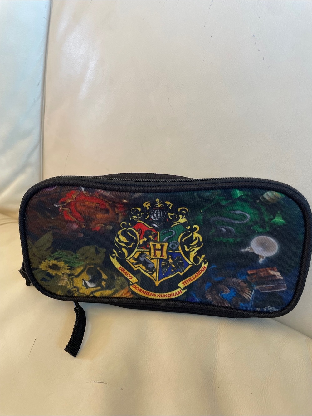 🪄Harry Potter Themed Black Multicolor Hogwarts Crest Pencil Case - ALL Houses!